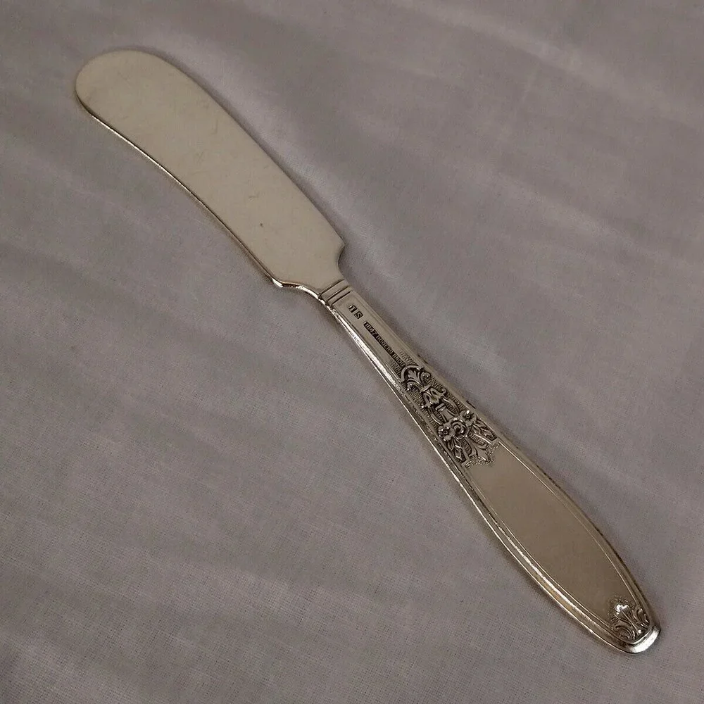 Rogers Bros Butter Knife Silverplated Vintage 1847